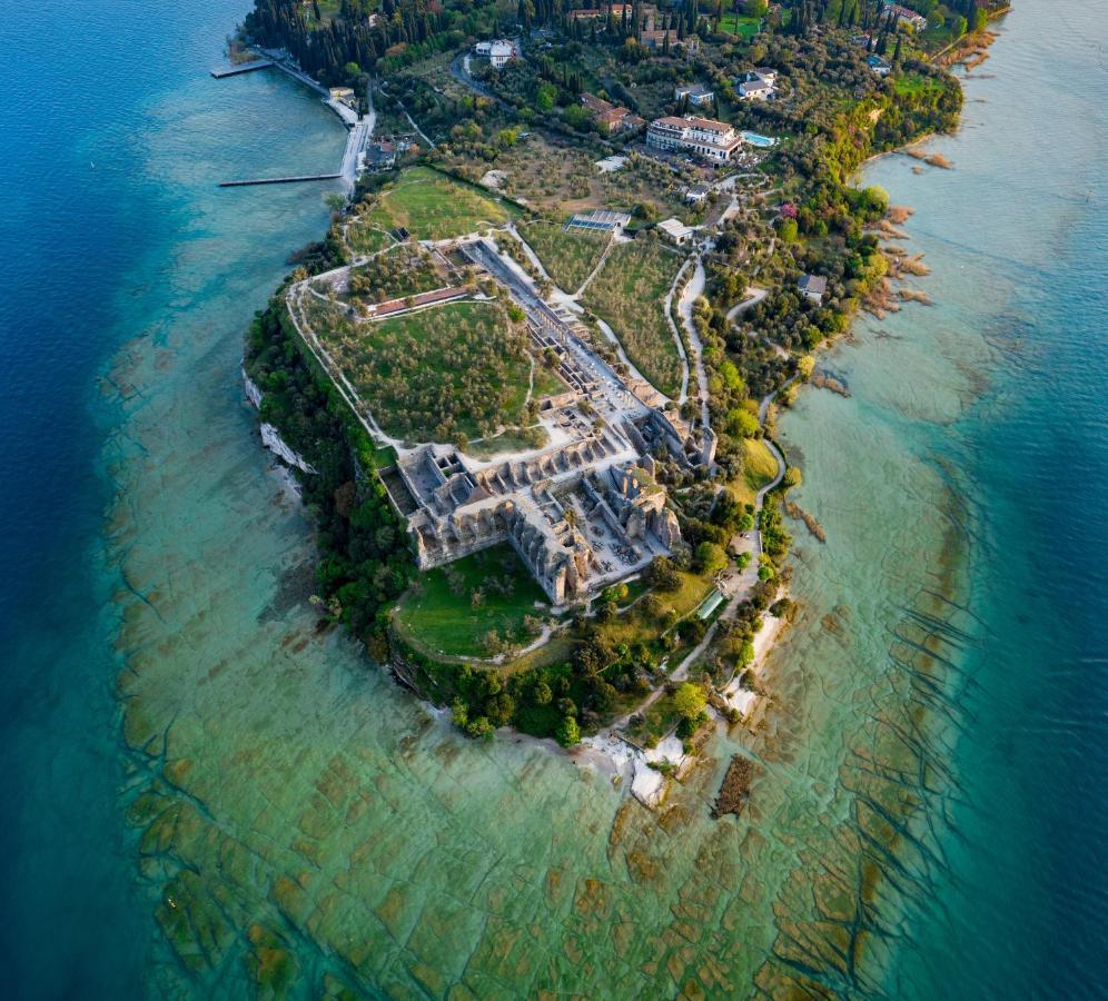 Suite Mimosa Con Piscina - Affitti Brevi Italia Sirmione Exteriér fotografie